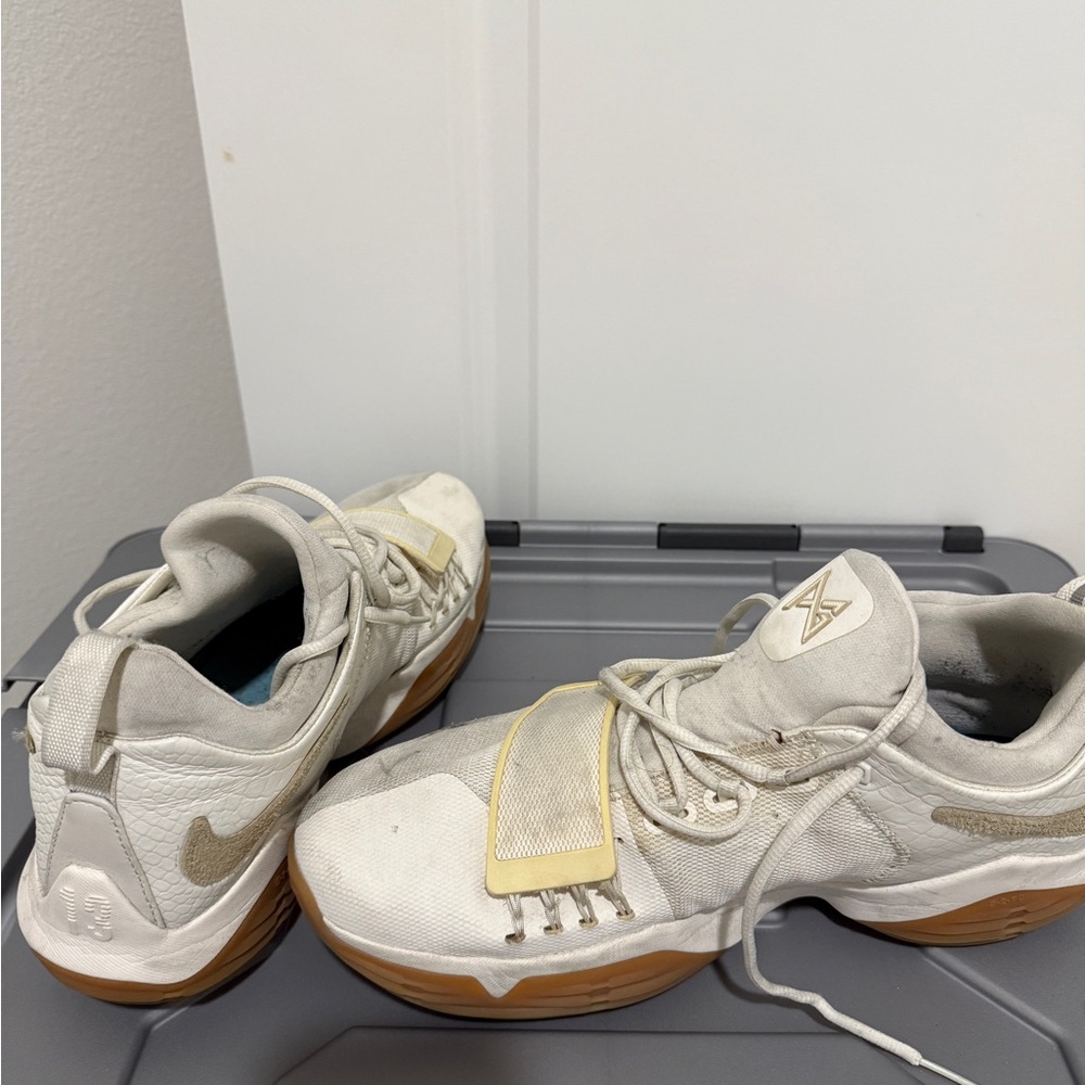 Nike White and Gold Men's Shoes